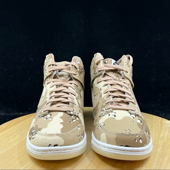 Nike Dunk High Desert Camo - Size Women's 9.5/Men's 8 - DX2314-200 - Picture 3 of 10